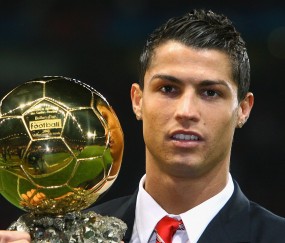 开云体育APP下载-世界杯之夜，欧文独舞北美，当传奇在三国交汇处重生