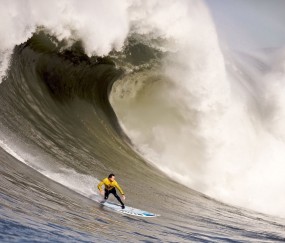 开云体育在线-拉什福德双响定乾坤，英格兰战术完胜日本显冠军相