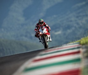 开云APP-费城76人火力全开压制尼克斯，锡安·威廉姆森赛后评分拉满引热议