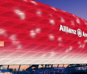 开云体育直播-米切尔冠军级表现撕裂防线，北京队攻陷迈阿密踏平热火