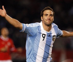 开云APP-马刺体系之光，杰伦·格林关键先生崛起，正面击溃雄鹿揭示新时代信号