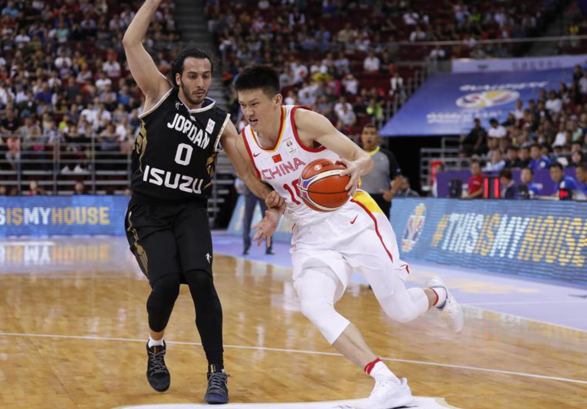 法国队逆转中国队，黄鸭组合惊艳四座