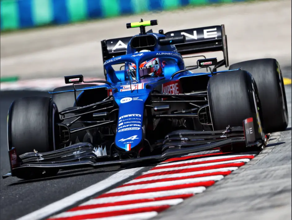 红牛二队横扫威廉姆斯,汉密尔顿点燃赛场 红牛二队横扫威廉姆斯,汉密尔顿点燃赛场