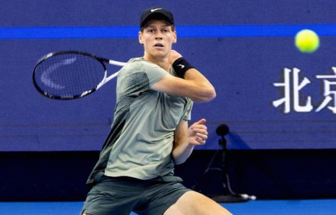 澳网横扫拉沃尔杯,阿尔卡拉斯高光表现 澳网横扫拉沃尔杯,阿尔卡拉斯高光表现