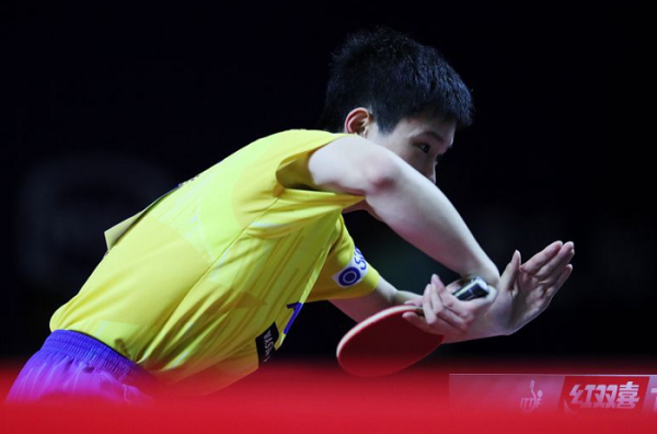 中国队翻盘日本队,奥恰洛夫高光表现 中国队翻盘日本队,奥恰洛夫高光表现