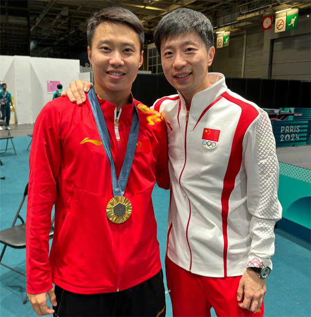 日本队横扫英格兰队，马龙高光表现