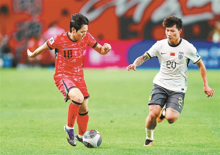 泰国队力克韩国队，黄鸭组合关键制胜