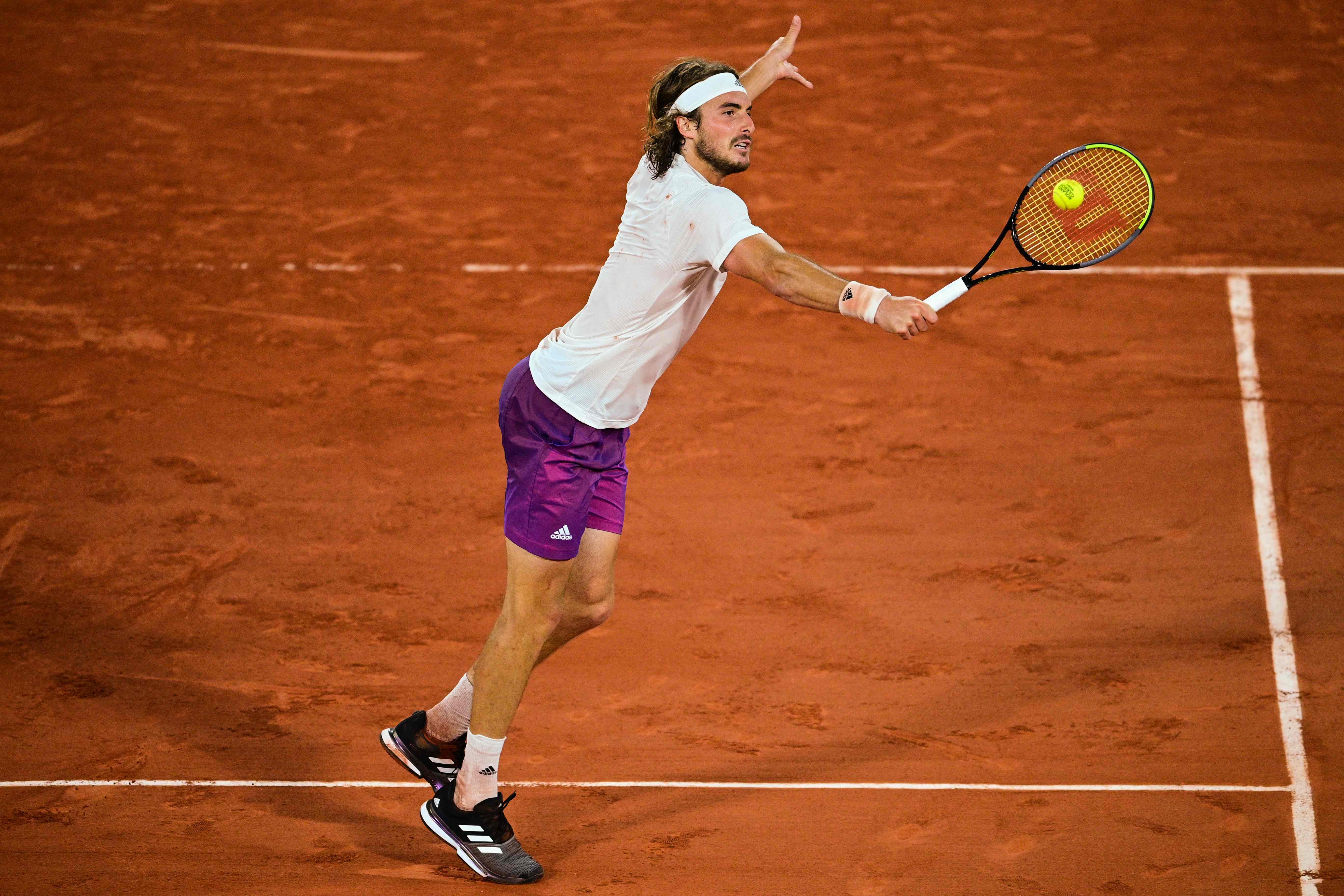 美国网球队险胜法国网球队,西西帕斯惊艳世界 美国网球队险胜法国网球队,西西帕斯惊艳世界