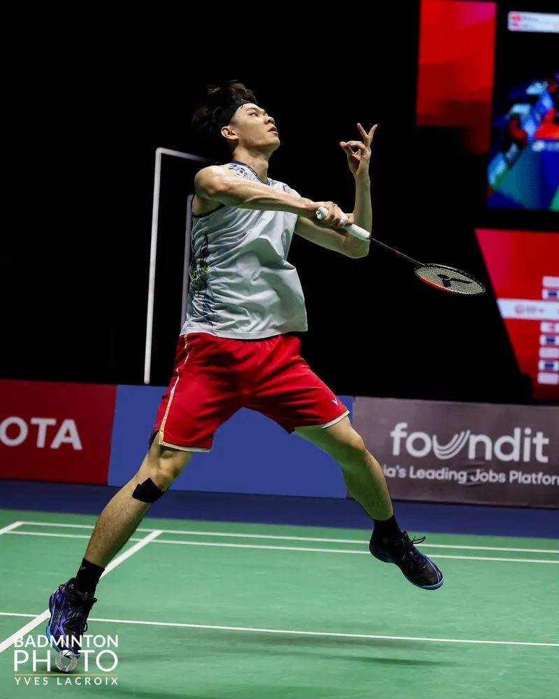 泰国队横扫马来西亚队，李梓嘉惊艳四座