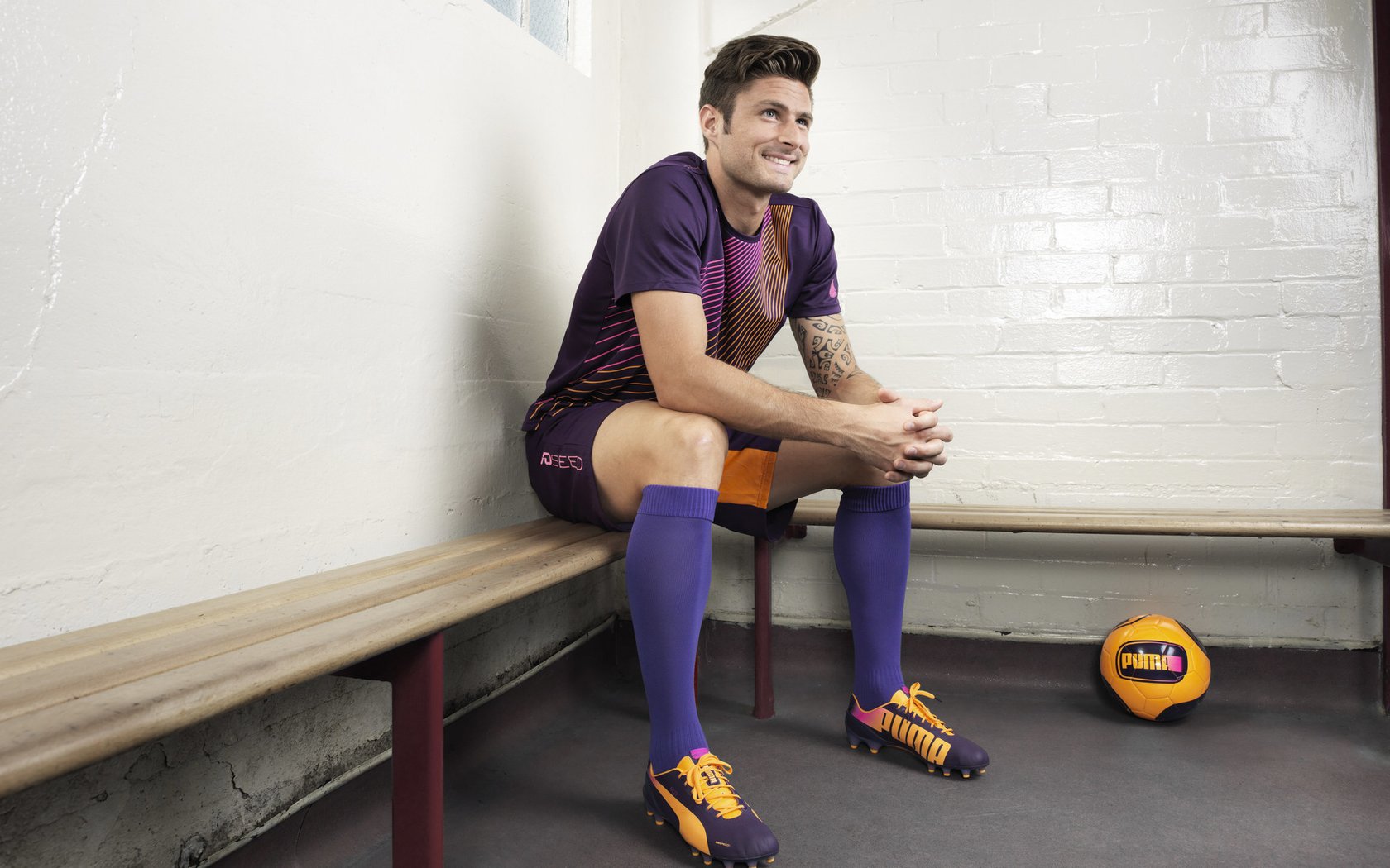 跨界主宰，布伦森英超争冠接管比赛，步行者关键战突围湖人启示录