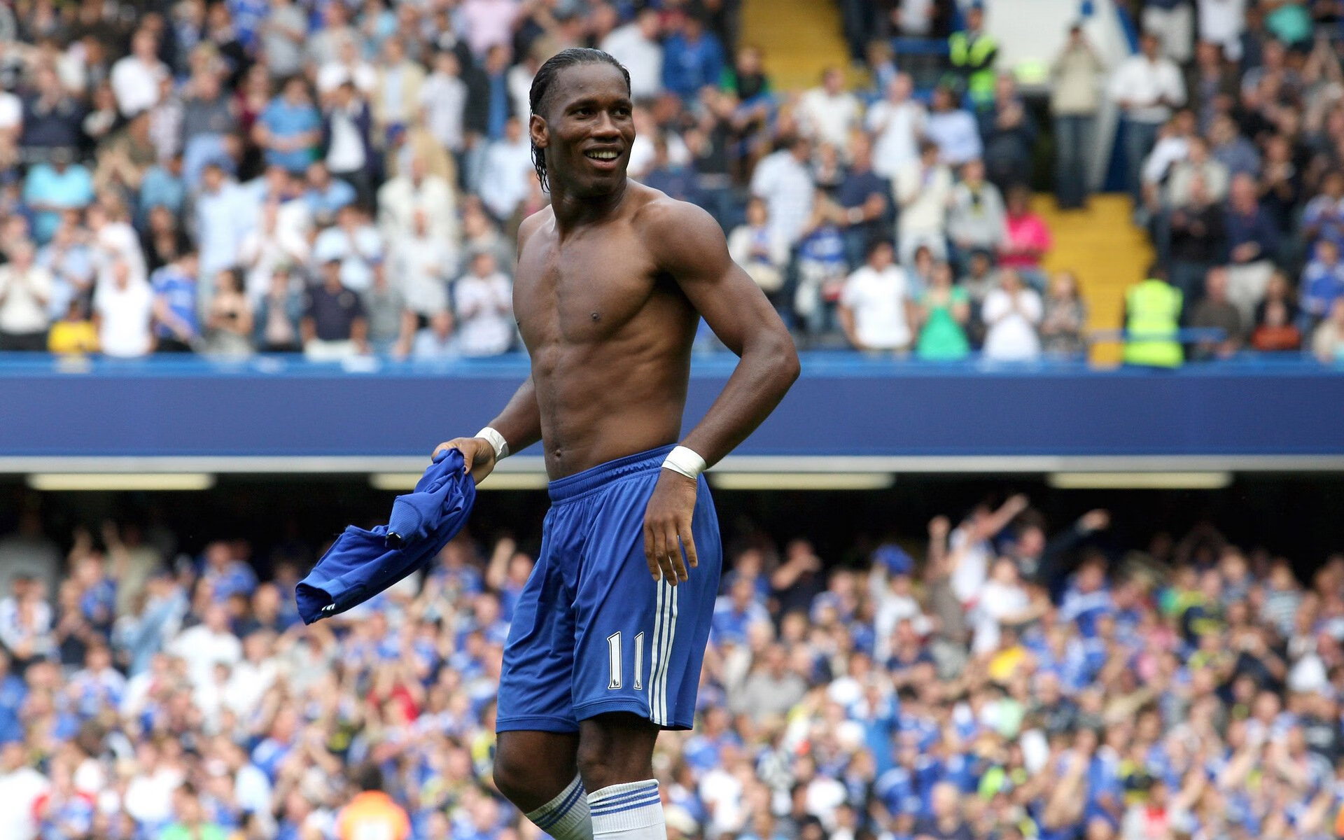 王权更迭之夜，当国王强行终结勇士王朝，克里斯·保罗戴上关键先生的冠冕